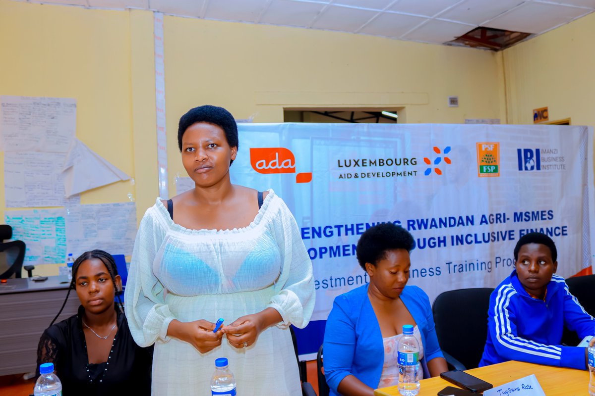 BusinessImanzi's tweet image. Day 3️⃣ wraps up successfully 🌱📈

From #debates, innovation sessions to #incredible knowledge sharing 🚀📊, grateful for active participation of all entrepreneurs and commitment to become, investment-ready Agri-MSMEs.

#AgriMSMEs #InclusiveFinance