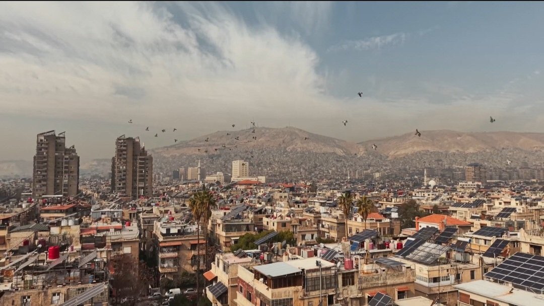 ii_mooi's tweet photo. تحتار في مدح إخراج رشا في مطبخ المدينة أو البرقاوي في مولانا وفي الحالتين المستمتع هو المشاهد 💛💛💛💛💛💛💛 https://t.co/Ii80VFcmbp
