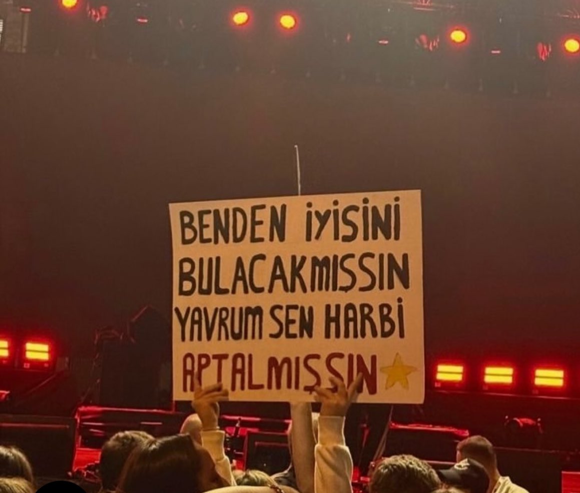 nazliayddn's tweet photo. :) https://t.co/J2pZdnOkxw