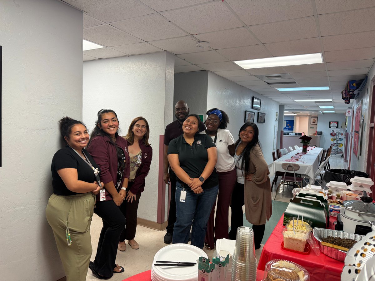 Lake Worth Com. High tweet media