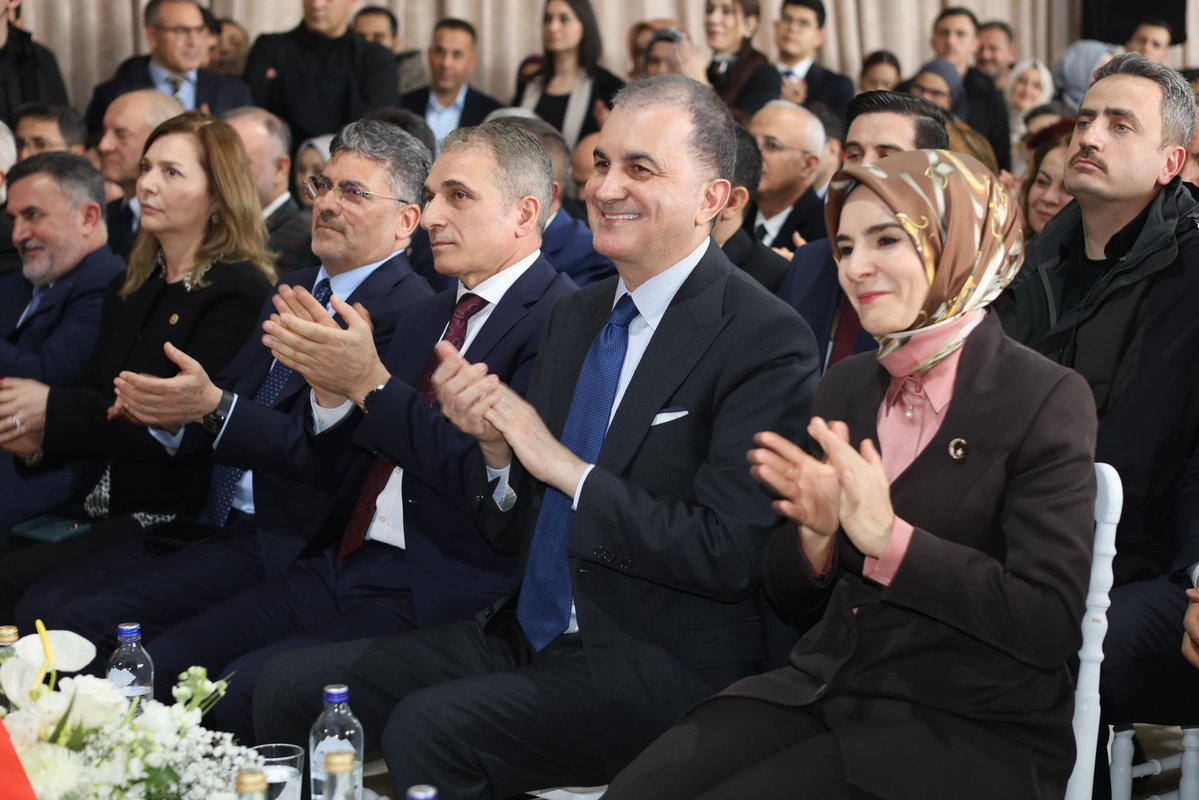 Ömer Çelik tweet media