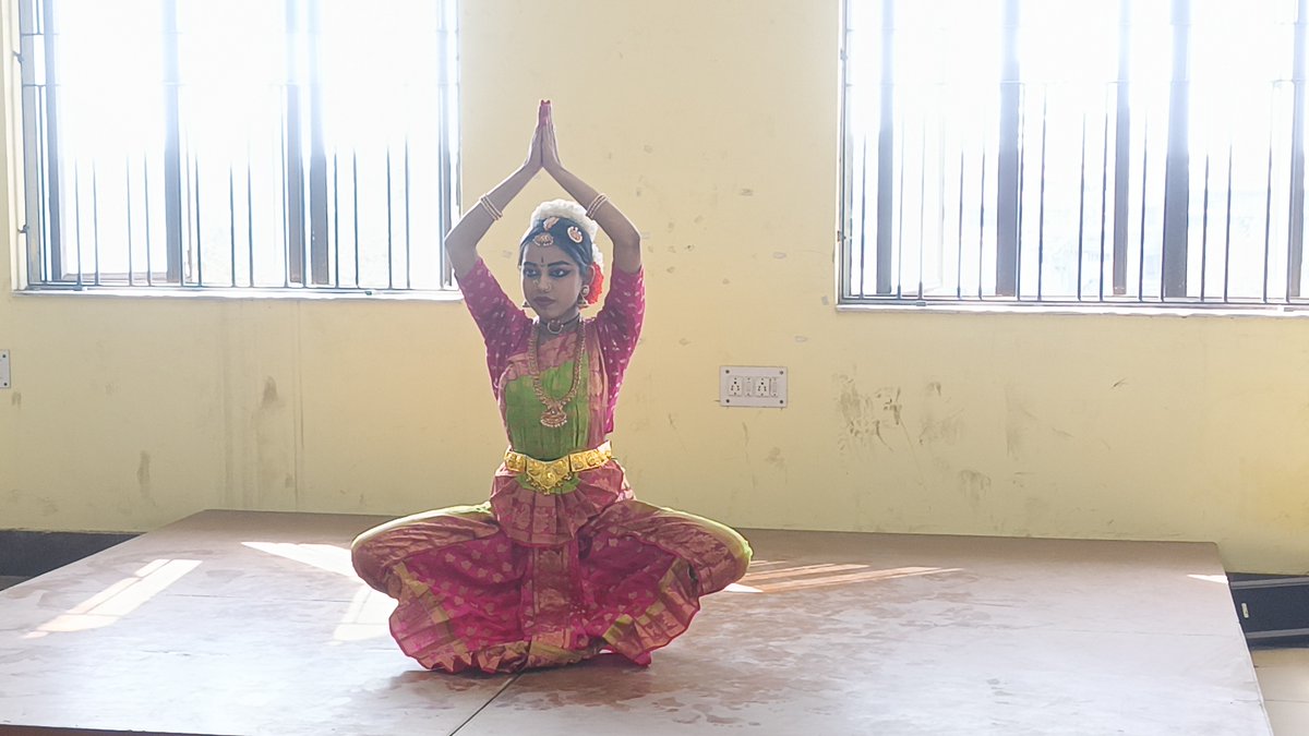 behalagovpoly's tweet photo. Glimpes of cultural competition held at Behala Government Polytechnic on 18th Februray 2026, all students, faculties and staffs of the institute participated enthusiastically #Culturalcompetition #UtkarshBangla https://t.co/LuNNzxnpCH