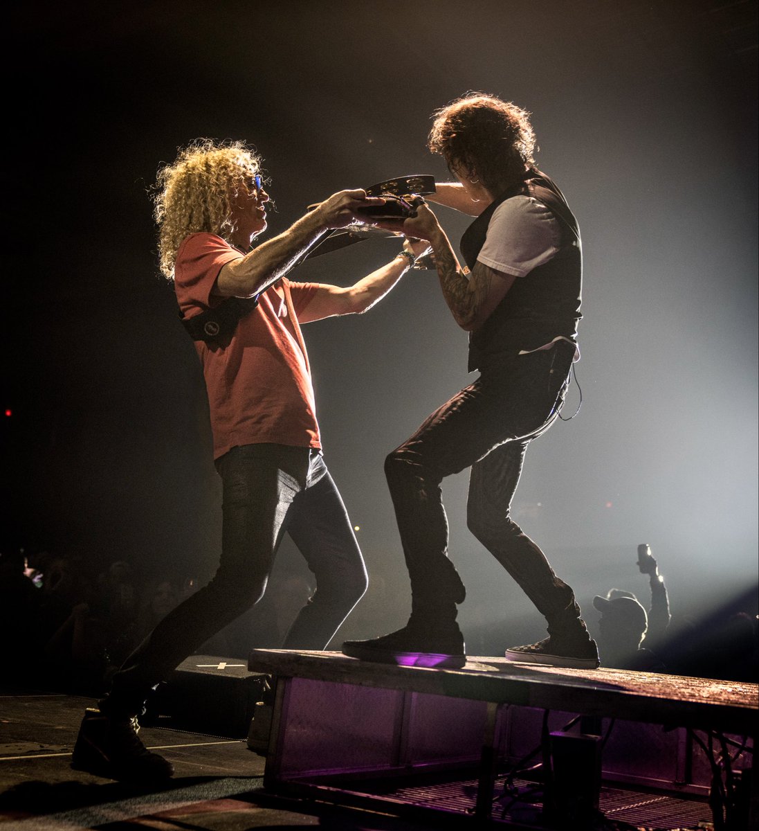 Foreigner tweet media