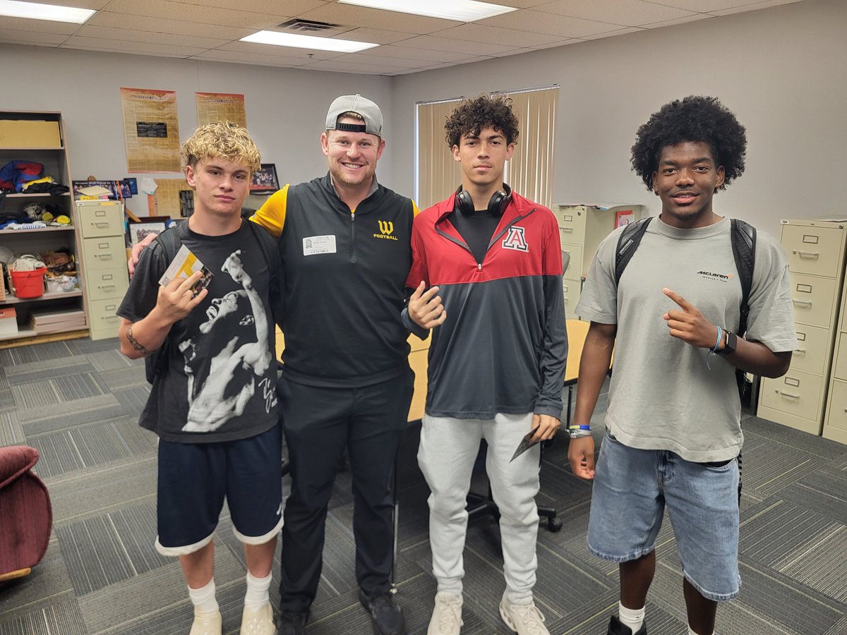 Coach Jesse Hart tweet media