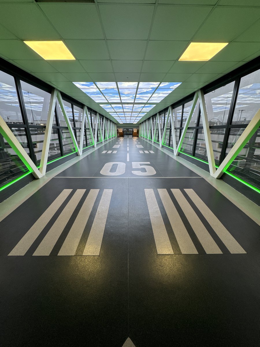 Dublin Airport tweet media
