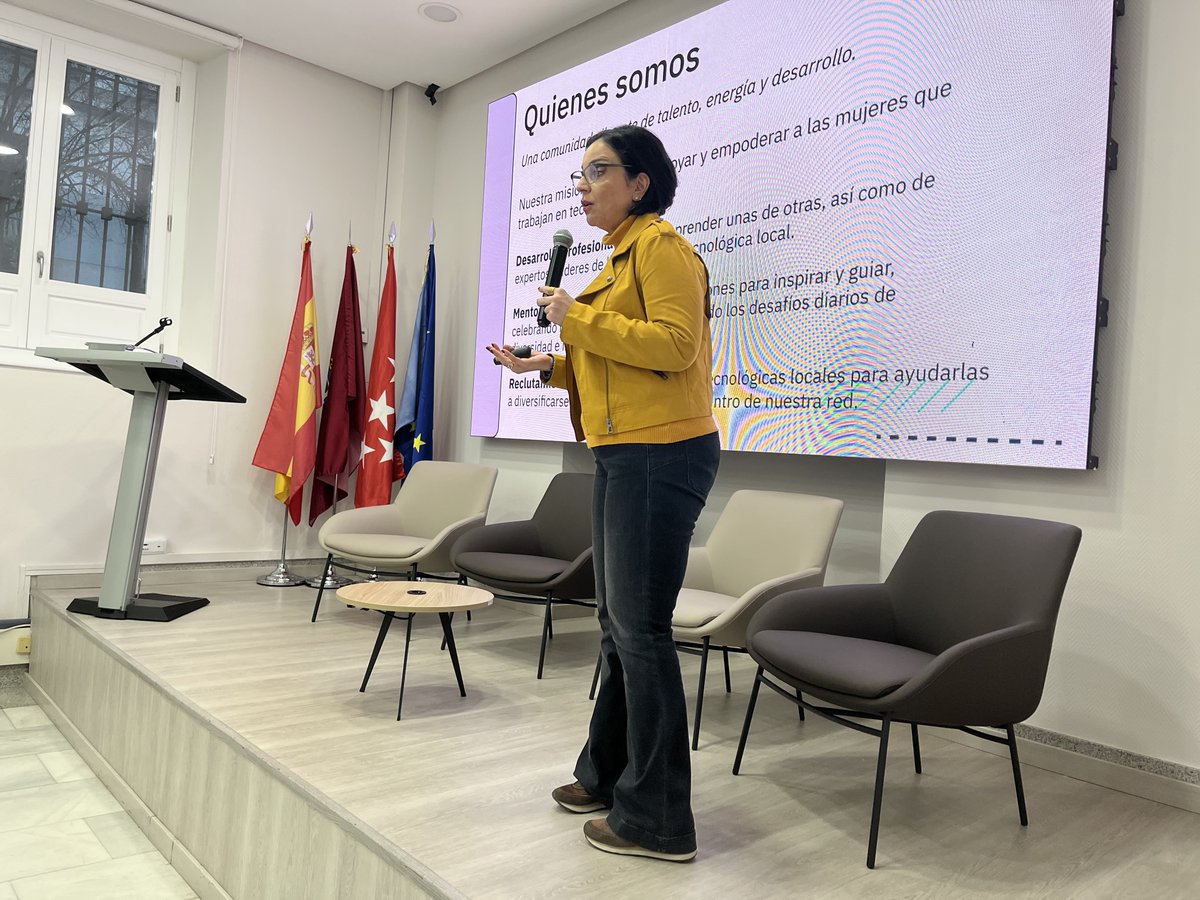 International Lab tweet media