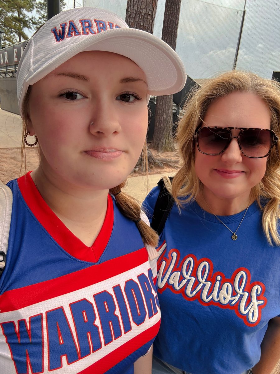 joccywall09's tweet photo. Spring softball is back! @HCYASoftball @SanJacSoftball @GCWhitecapSB #IHartFastpitch #CoastRecruits #co2028 https://t.co/t7HnCNzdtc