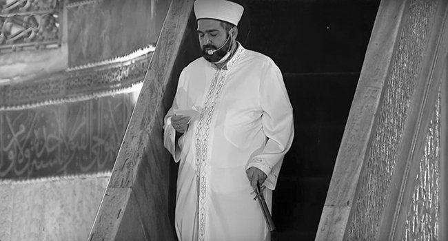 KoknarMuhammed's tweet photo. Üç beş ne idüğü belirsize hocamızı yedirmeyiz! 
#BoynukalınYalnızDeğildir https://t.co/LeAFvwt0Jl