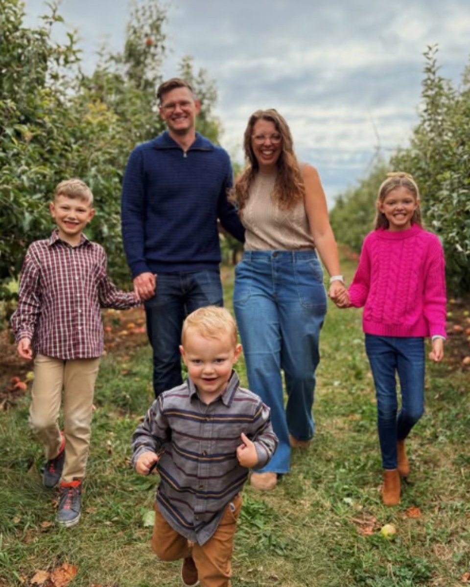 How are you leaving a legacy of serving in your community?

Join thousands of families nationally answering the call to surround isolated and vulnerable families with a caring, compassionate community!🩵💚