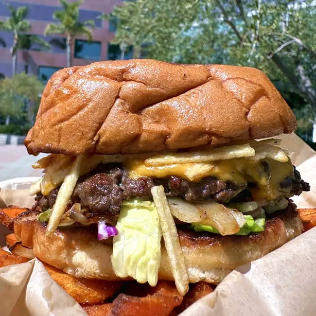 SDCC Unofficial Blog tweet media