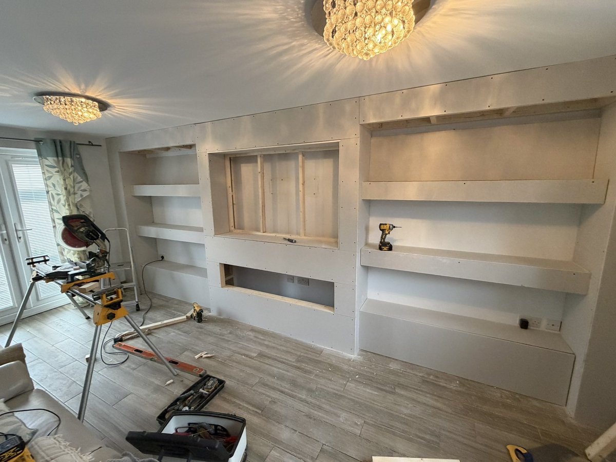 Steve Lewis tweet media