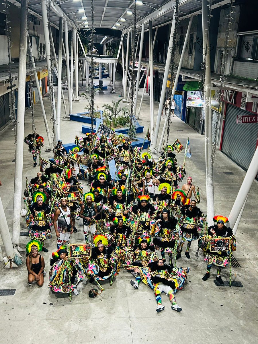 O bonde foi pra rua ..🇸🇳🇸🇳🇸🇳