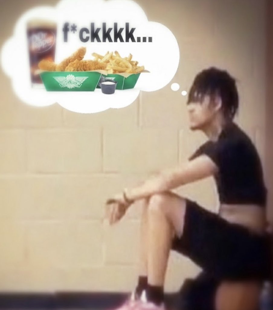 mor (@moristiko) on Twitter photo 