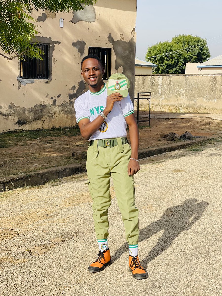 BamideleAlabi6's tweet photo. NYSC🧟‍♀️ https://t.co/XIy4XADxPd