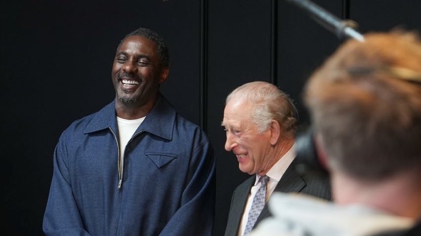 The Royal Family tweet media