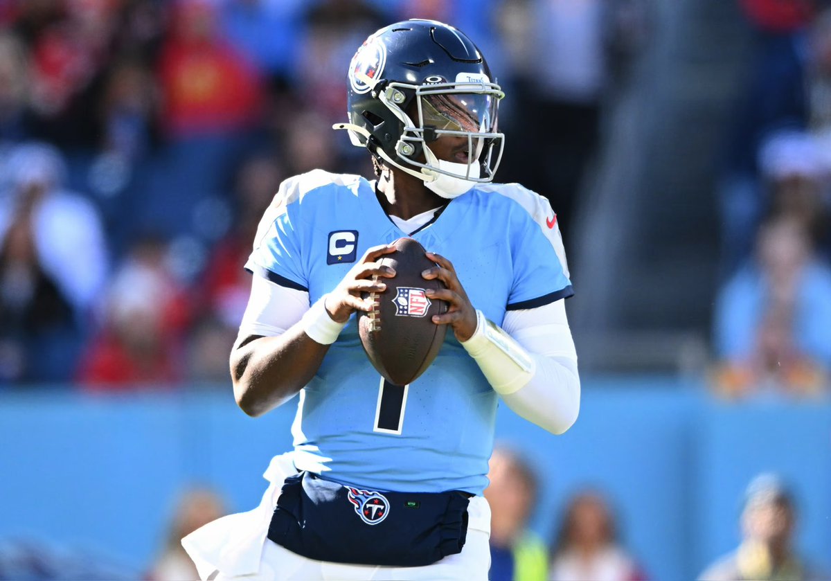 SleeperTitanUp's tweet photo. Brian Daboll on why he chose the Titans:

“Ultimately Cam was a big factor. I have a lot of confidence in this young man” https://t.co/TO91ViH38b