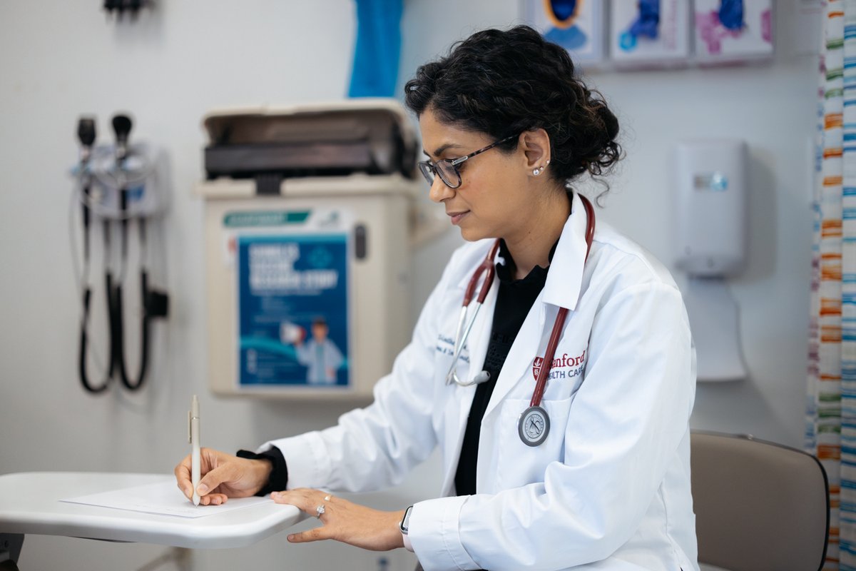 Stanford University tweet media