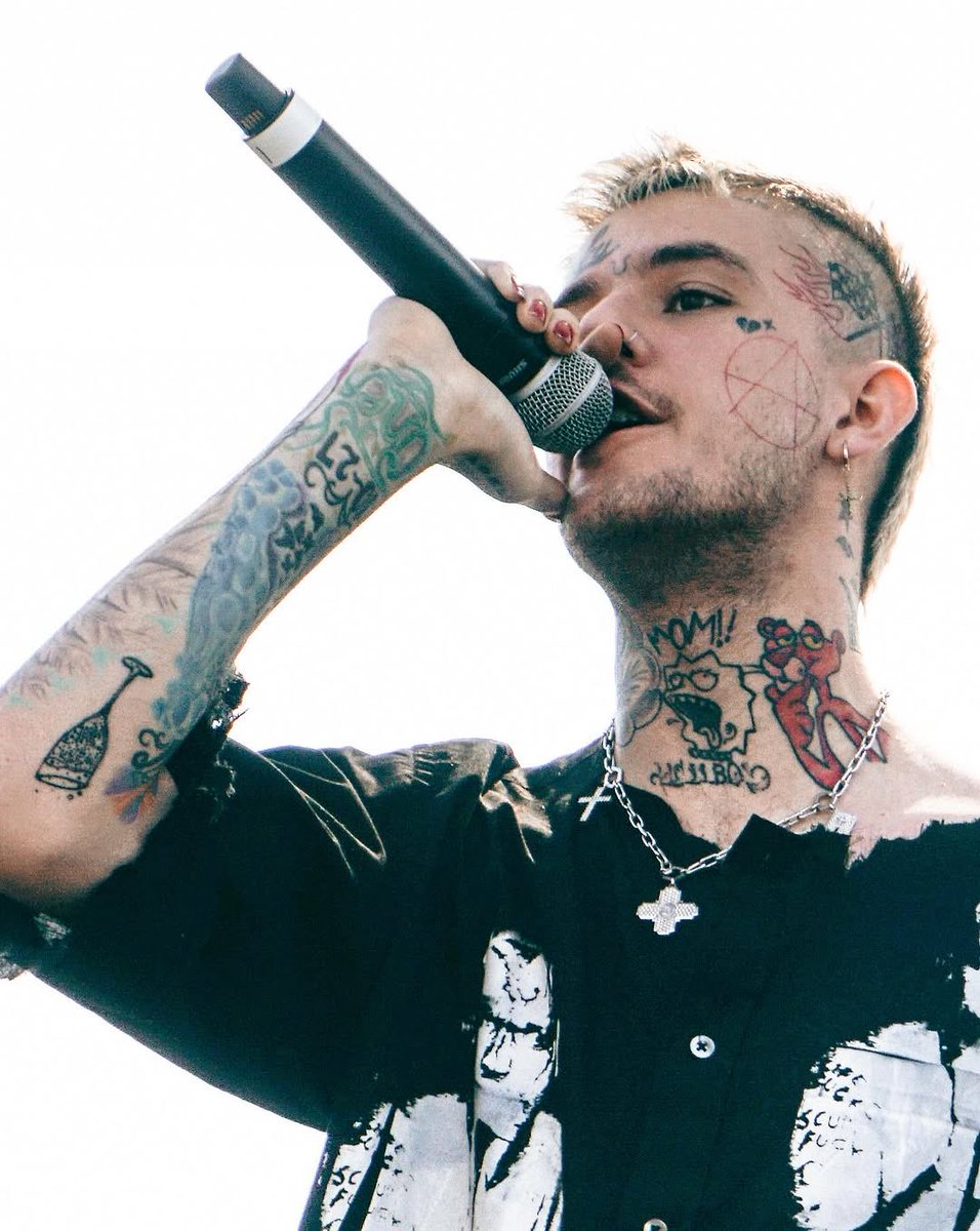 charlotte tweet media