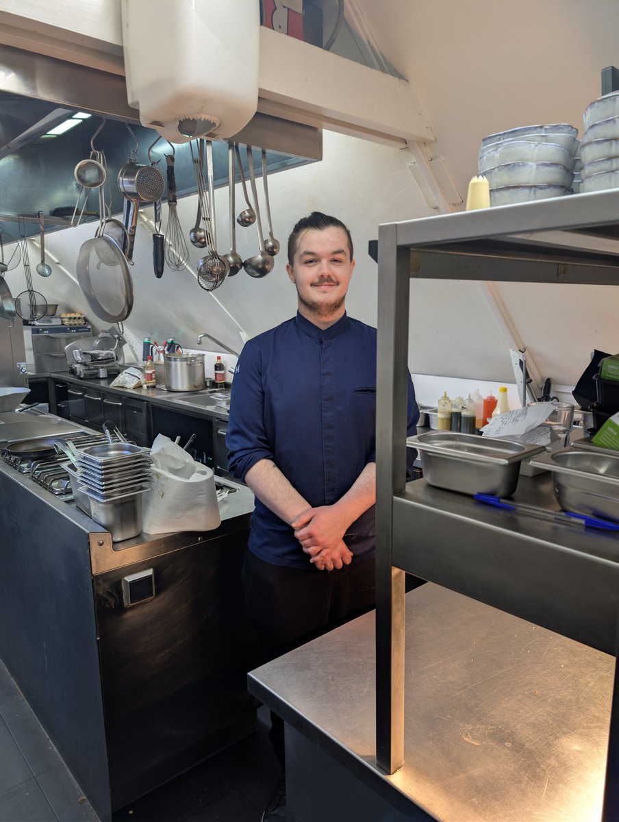 Crumlin College tweet media