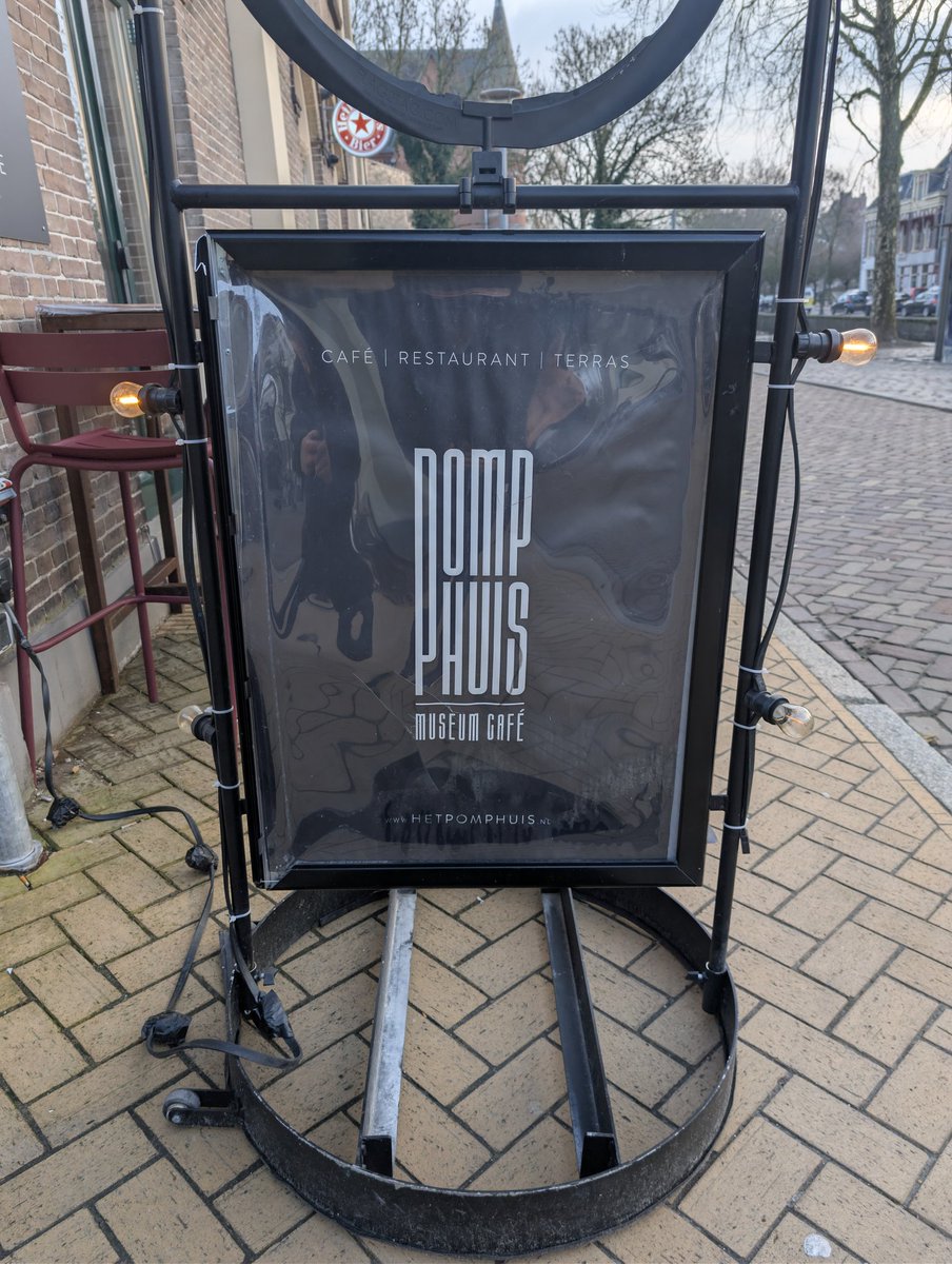 Crumlin College tweet media