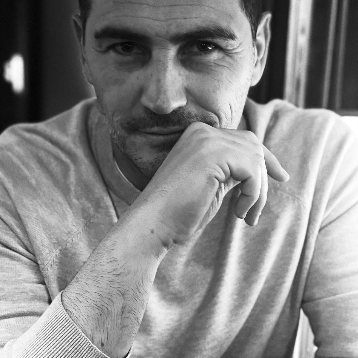 AlertaQro's tweet photo. ⚽️🏆#IkerCasillas dará conferencia gratuita en Querétaro: fecha, sede y cómo asistir 👇👀

🏃‍♂️‍➡️Será este próximo 4 de marzo en el marco del Día del Deporte de Indereq 2026. 

📌 Los detalles 👉 https://t.co/SvMmEsTYu9 https://t.co/rhQsZtk6NG