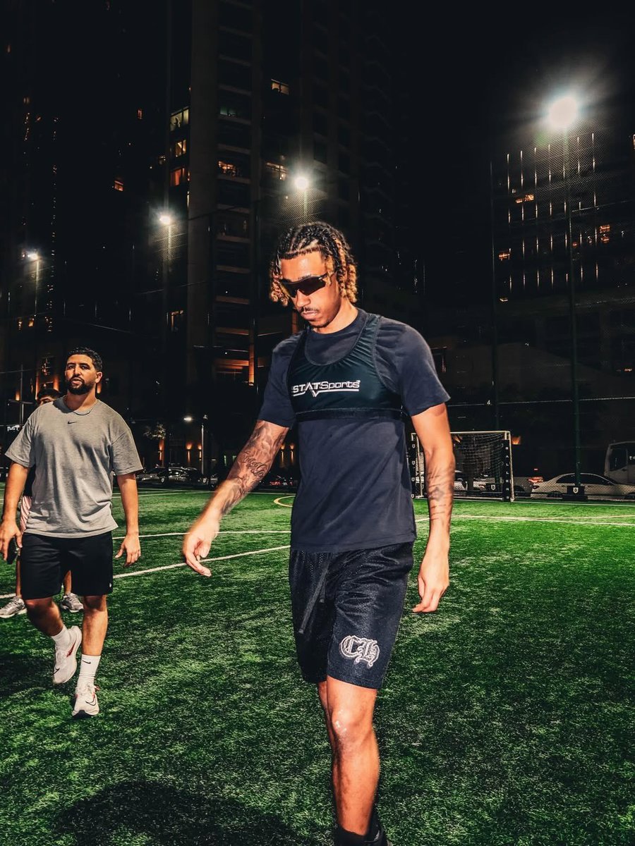 FrankEra_'s tweet image. 🚨📸 | Leny Yoro on Instagram:

“More discipline, more vision 💫 #GodDid”