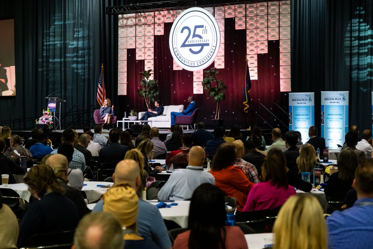 Lansing Center tweet media