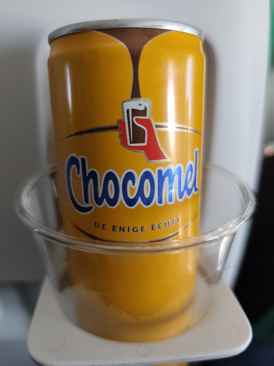 Tengo el corazón dividido entre <a href="/Cacaolat/">Cacaolat</a> y <a href="/ChocomelNL/">Chocomel Nederland</a>
Hagan 'colabo' anda, Cacaomel no suena nada mal.