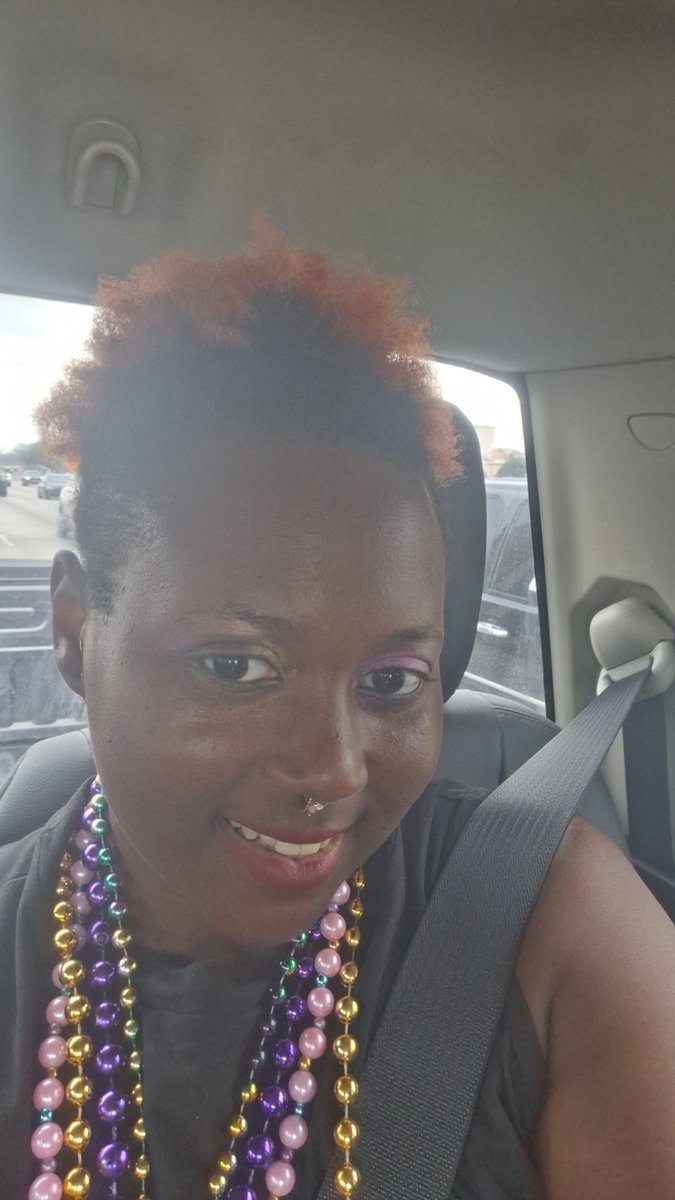 itskiyo's tweet photo. Spanish town parade @TheCityofBR https://t.co/xXFSEDFZvZ