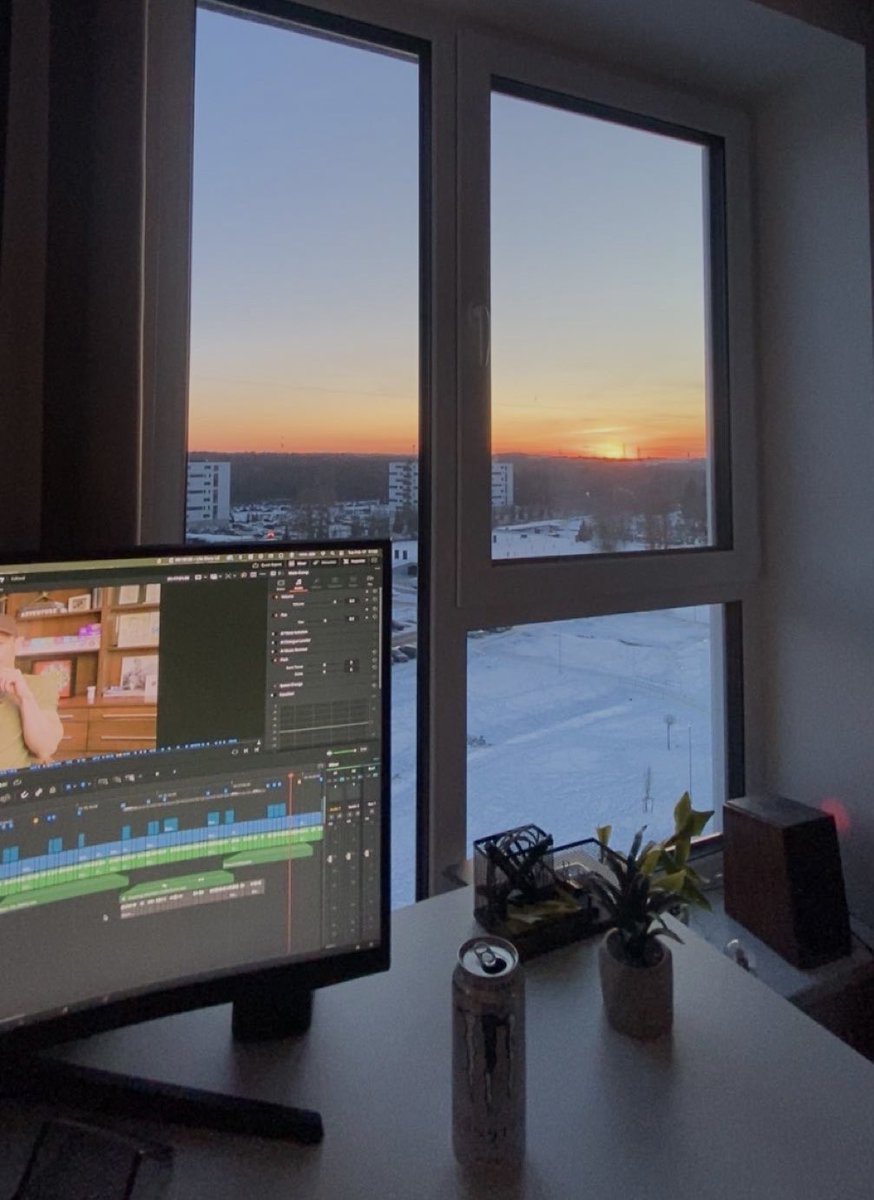 Gynthu • Video Editor tweet media