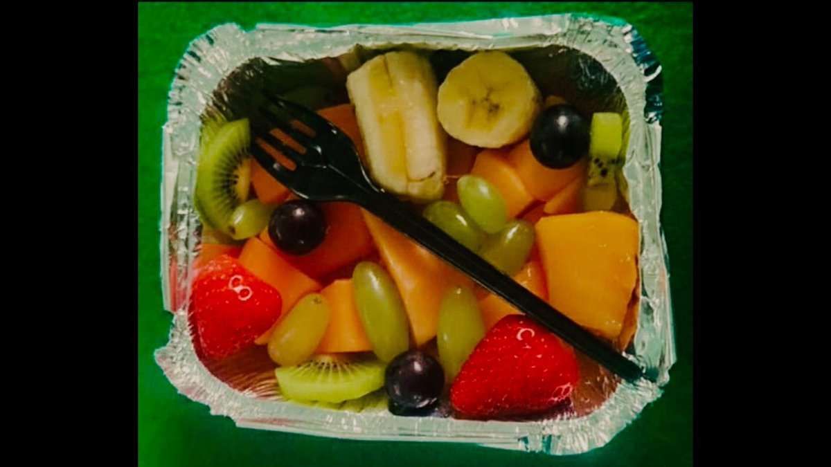 gaynckota's tweet photo. Day 2 – Obesity Control Research 🧘♂️🍎💨
Morning started with a refreshing Yoga Session (Surya Namaskar, Om Chanting & Shanti Path).
Post-yoga, patients were served a healthy Fruit Salad Breakfast 🍓🍏
#Day2 #obesitycontrol #Ccryn #ministryofayush #gaynckota https://t.co/o9DEiXVfXy