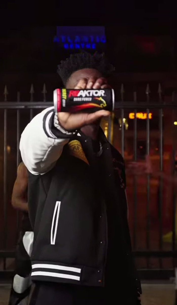 lightskinstar1's tweet photo. They say Jason Jae does not have Gigs only for him to drop a gig that aligns with his personality, he can effortlessly sell the brand to me, I’m so happy for him…. God is really not man or from Ilupeju

REAKTOR GIVES PRESSURE
#JasonJae
#PressureMeetsReaktor
#ImisiAyanwale https://t.co/5Uiaj1ZZKt