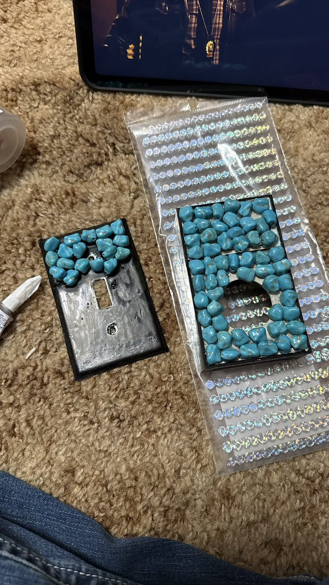 cowgal red 🫶🏼 tweet media