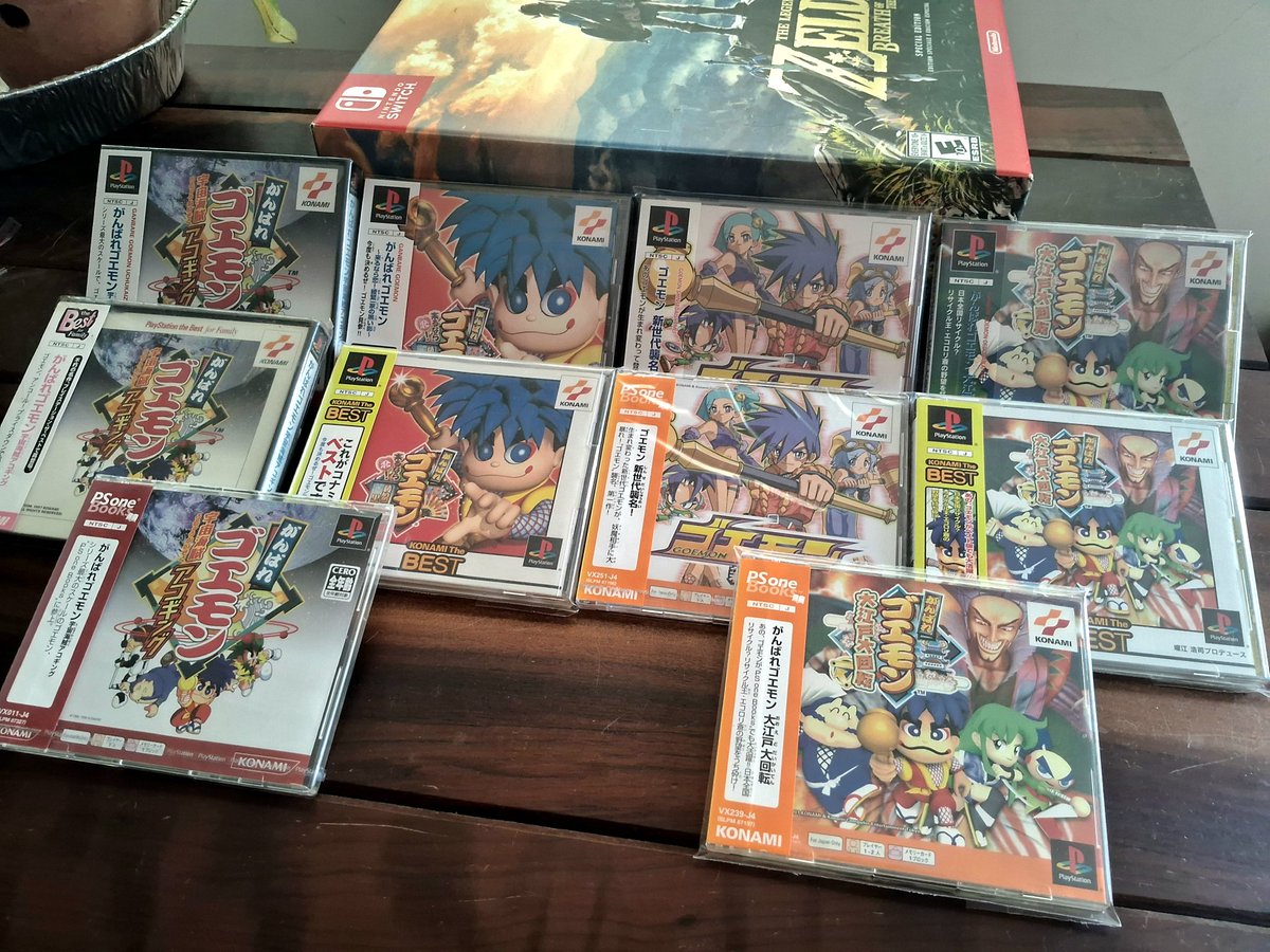 Vocetubeia's tweet photo. Coleção completa de Goemon no Playstation (PSone), com todas as reedições físicas já lançadas (black label, Konami The Best e PSone Books). Deixo minha foto de capa antiga, como está, ou troco por essa?
#がんばれゴエモン #Komami #PlayStation #GameCollection https://t.co/taMTtTFBuB