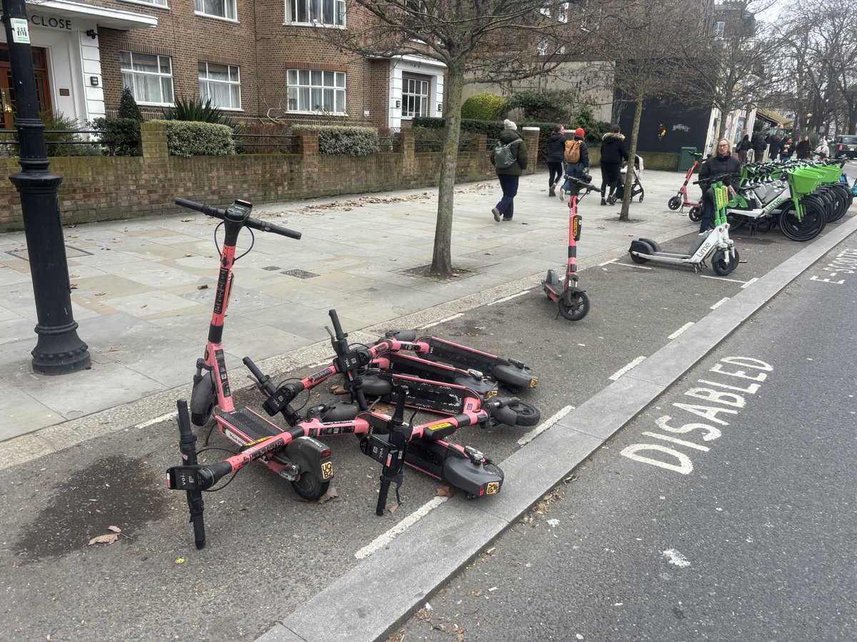 Clapham Town Labour tweet media