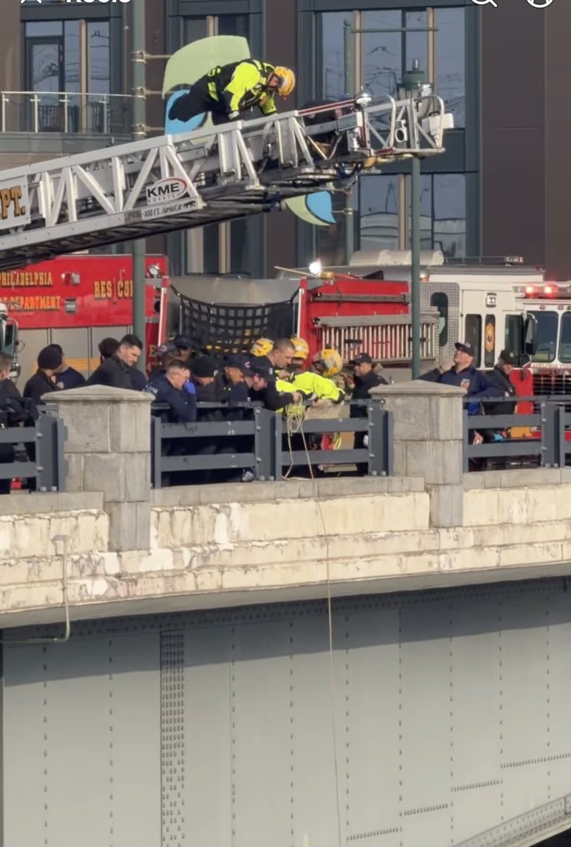 Local 22 Philadelphia Firefighters & Paramedics tweet media