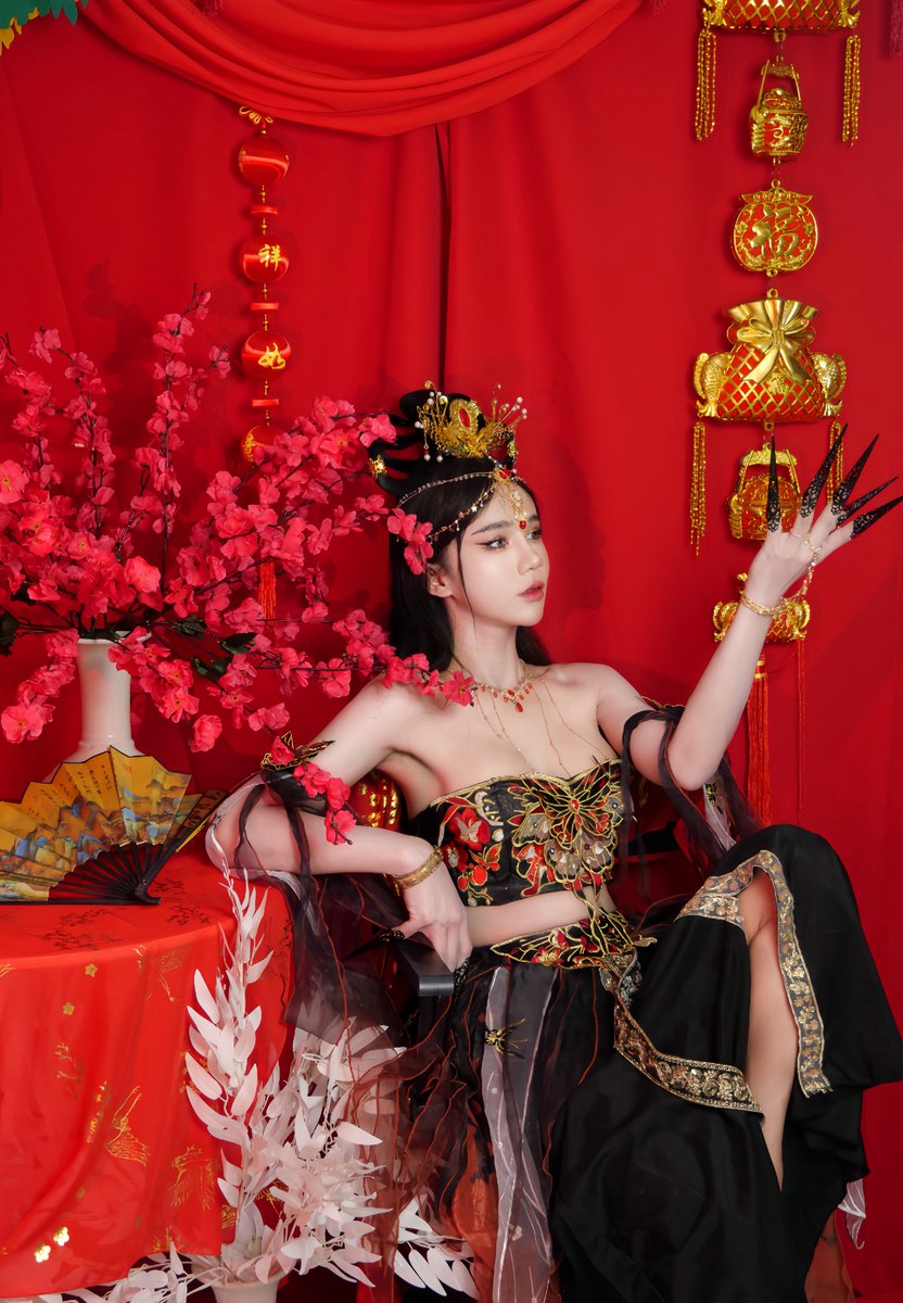 🤍อลิซอินวันเดอร์แลนด์ tweet media