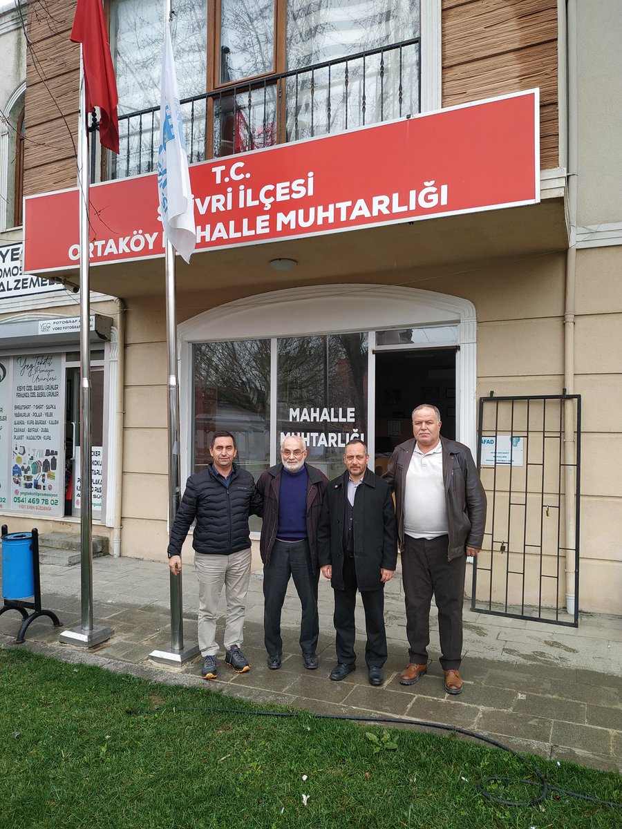 Saadet Partisi Silivri İlçe Teşkilatı olarak, Ortaköy mahalle muhtarımız Sayın Ramazan Yaman'ı ziyaret ettik ve Ortaköy Mahallemizin sorunları ve çözüm yolları üzerine karşılıklı fikir alışverişinde bulunduk. Misafirperverlikleri için teşekkür ederiz.
Silivri Saadet