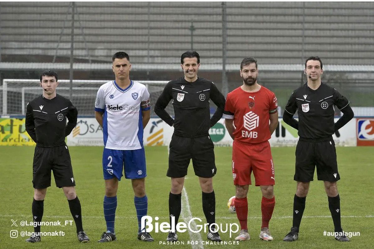 CVAF_Arbitroak's tweet photo. 🔲 ARGAZKIAK 🔲

🏆 RFEF HIRUGARREN MAILA - #TerceraRFEF

⚔️ @lagunonak_FT - @CDSANI 
👨‍⚖️ Iñigo Pérez        
🚩 Eneko González              
🚩 Endika Real de Asua               

📸 Lagun Onak      

#EFAB #CVAF #Euskadi https://t.co/aYFaeiBzYV