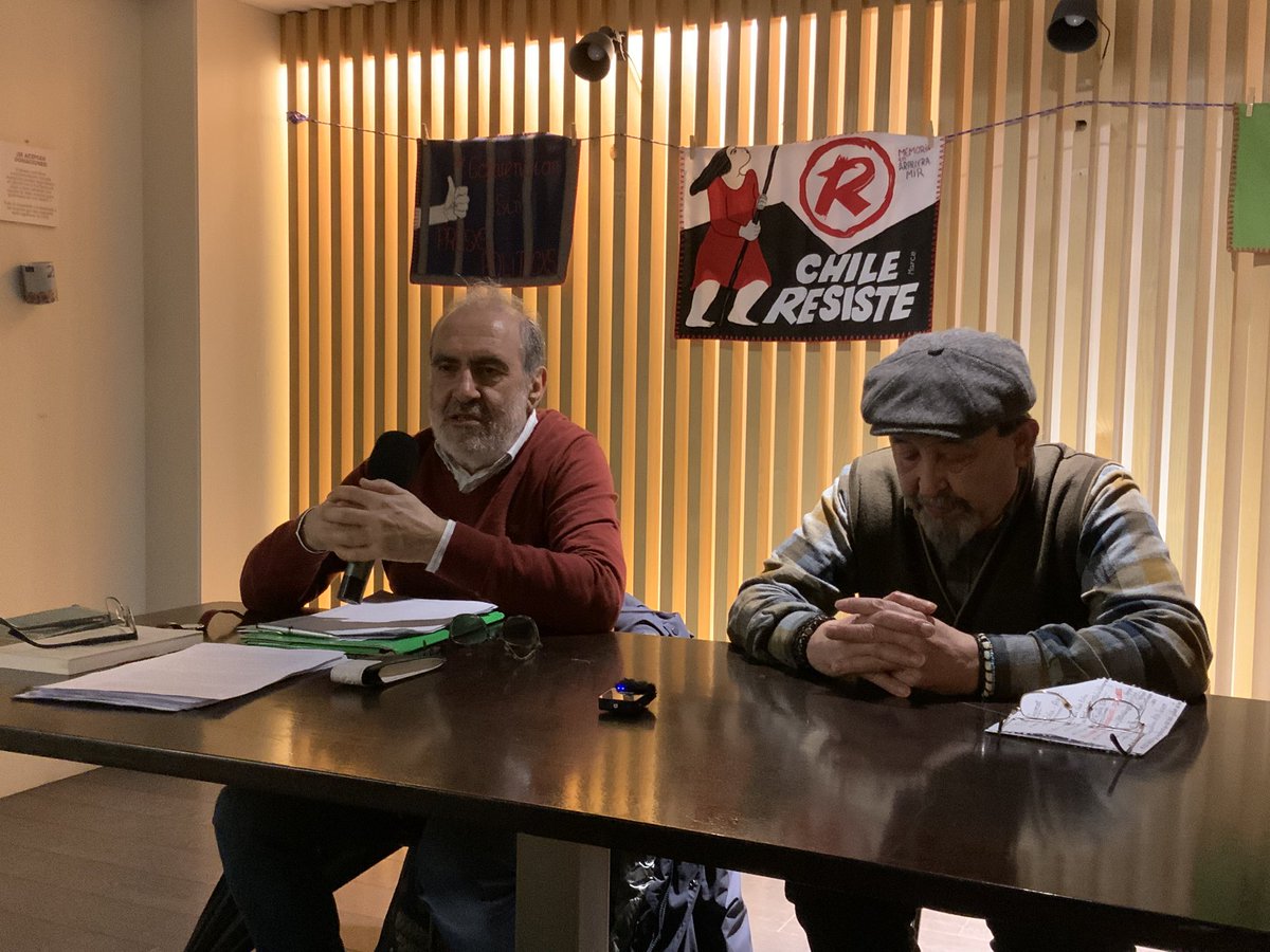 cgpenalva's tweet photo. Aniversario del Frente Popular con Francisco Erice, y Jesús Montes Estrada “Churruca”. El Frente Popular fue una respuesta histórica concreta: unidad de fuerzas obreras y democráticas frente al fascismo. Pero no se resolvía con una papeleta electoral: era una estrategia de fondo, de acumulación social y cultural. 

El antifascismo no es pasado, es tarea presente. Conocer la historia es disputar el futuro.