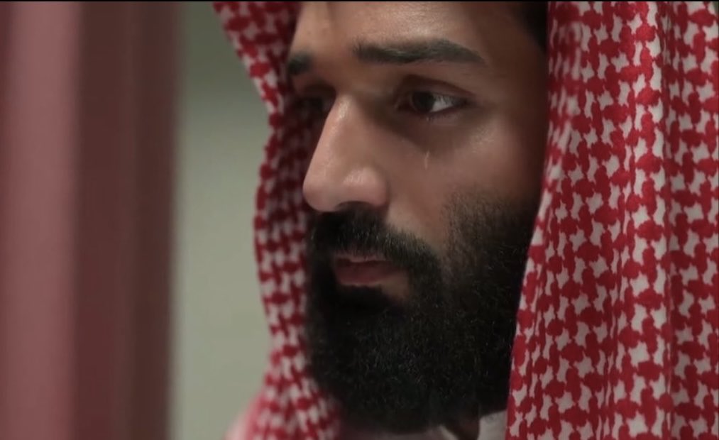 Noni_13i's tweet photo. أنا رديت لك من عالم التيه
عساك يا بعدهم توحيني؟

ان قلت ميت فـ أنا ميتٍ ايه
فيك و عسى الله لا يحييني
-نجود عبدالعزيز https://t.co/f2c2w9Fi4B