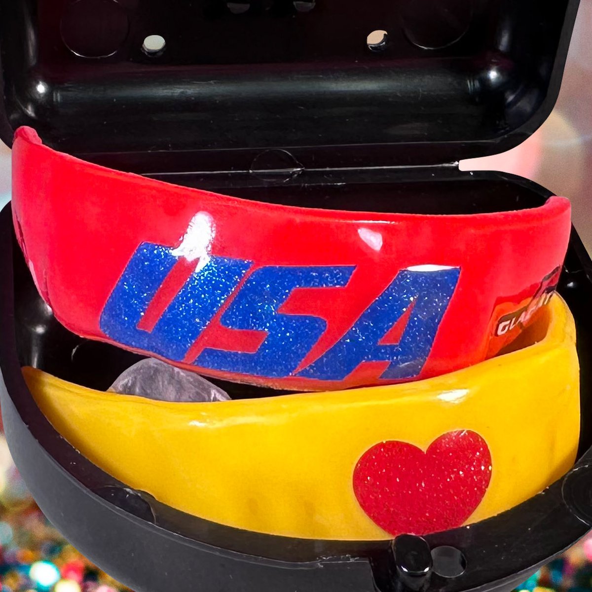 GladiatorGuards's tweet image. Get Your Mouthguard Iced Out: 4 updated metallic color options and new Metallic Purple have a higher magnitude of metallic shine 
GladiatorGuards.com/Get-Your-Mouth…

#Bling #Grill #metallicmouthguard #custommouthguard #customfit #sportsmouthguard