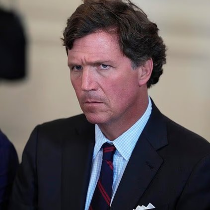 BREAKING 🇺🇸🇮🇱: Tucker Carlson Detained in Israel

Shortly after Carlson;s interview with Mike Huckabee in Ben Gurion AirPort, Israeli officials confiscated his passport and hauled off his executive producer to an interrogation room. 

Tucker: "Men who identified themselves as