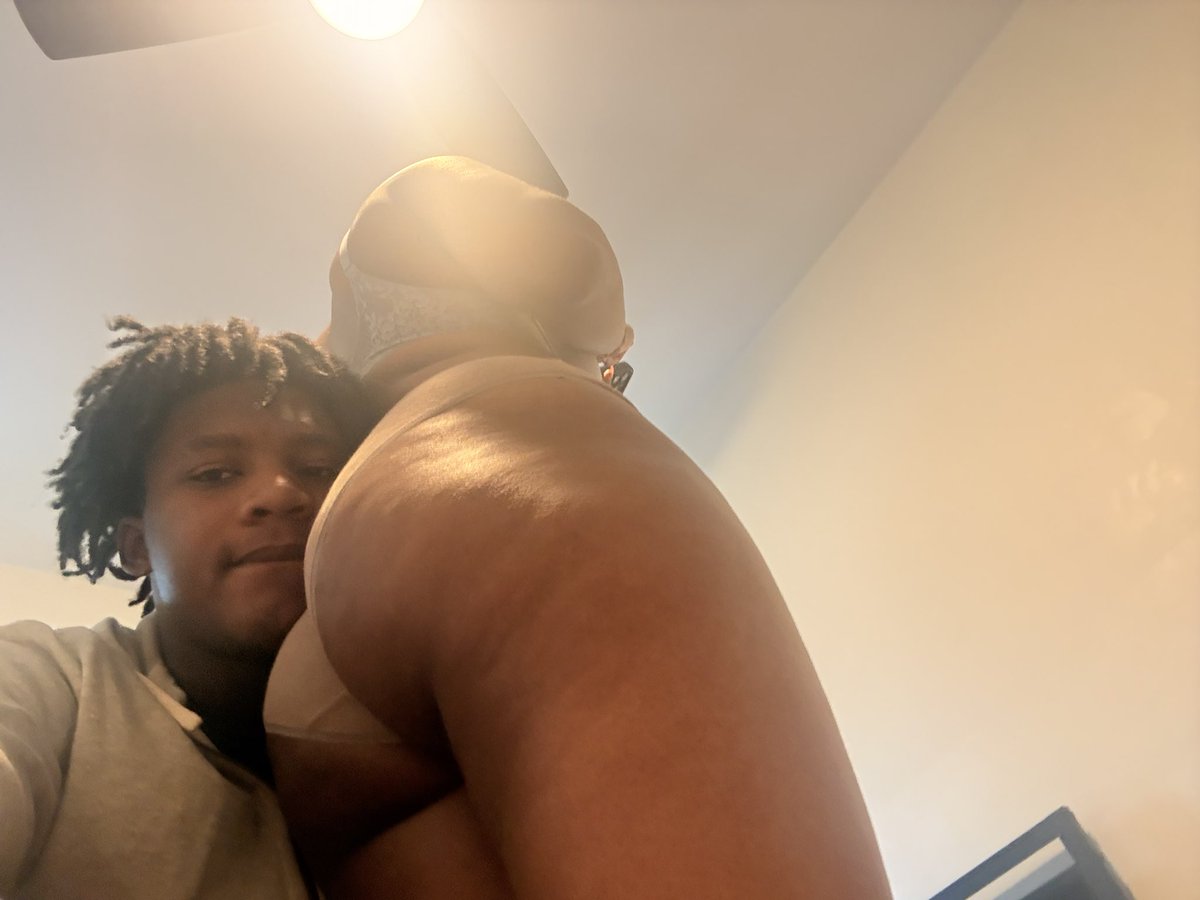 MAKINHERSCRE4M's tweet photo. Thick off the wake up 😵‍💫😵‍💫 https://t.co/b35th5GaoS