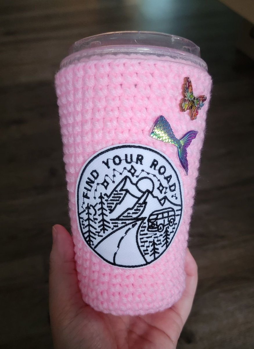 lougagn's tweet photo. Make your coozie orders today 🤗 https://t.co/PwucyU8KWY