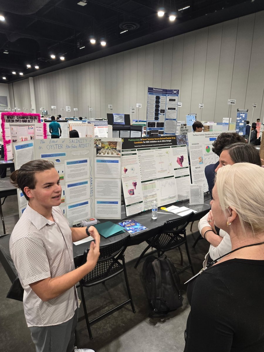 Robinson High School tweet media