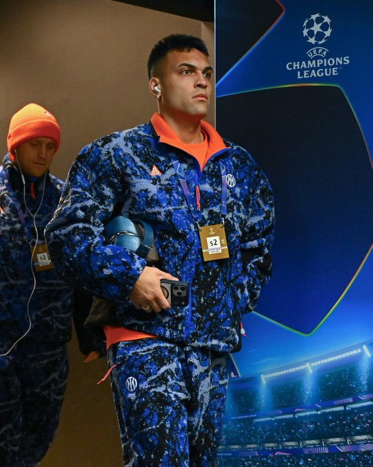 Raffaele tweet media