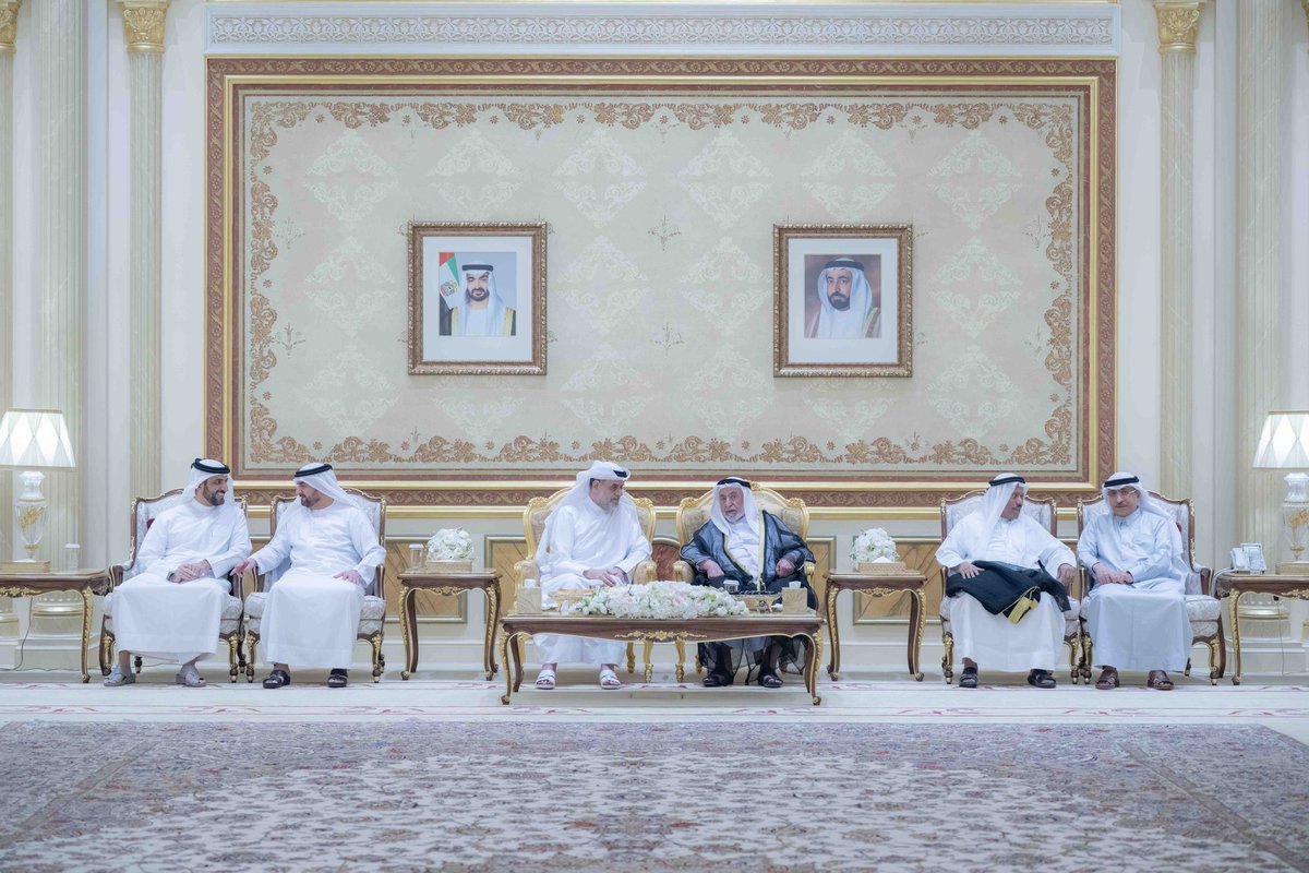 HHShkDrSultan's tweet photo. استقبال المهنئين بشهر رمضان المبارك 
 Receiving Ramadan well-wishers https://t.co/nFVRqlOUcI