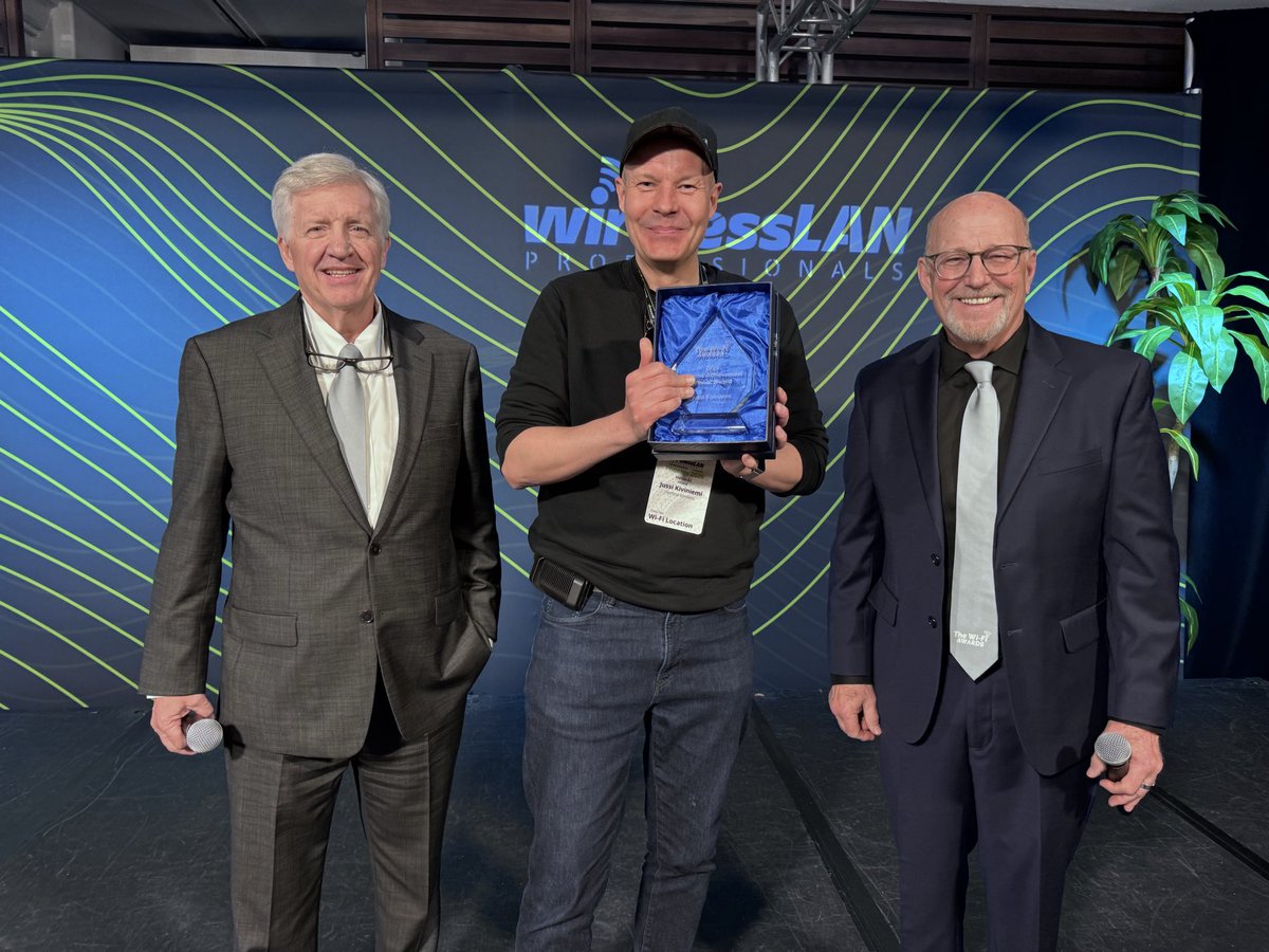 The WiFi Awards tweet media
