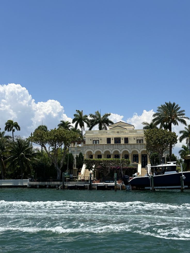 Blue. (@bluedreamvibes) on Twitter photo 